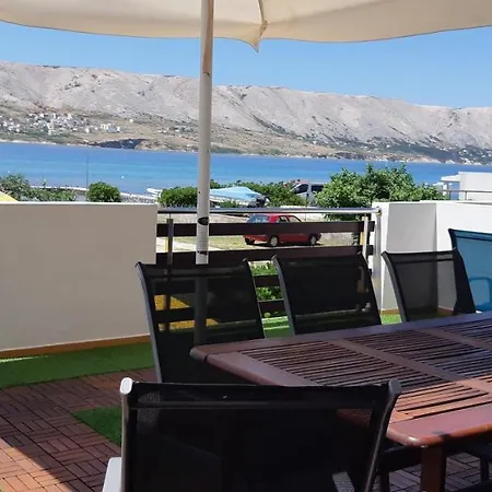 Apartment Marzic Pag Town