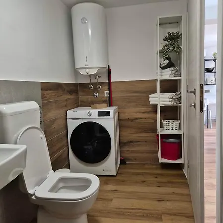 Apartment Marzic Pag Town