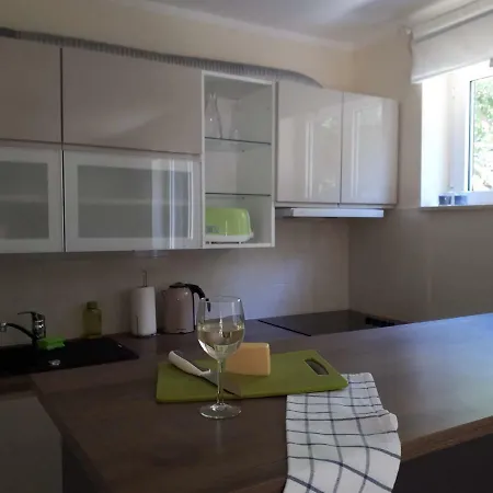 Marzic Apartment Pag Town