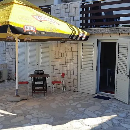 Marzic Pag Town