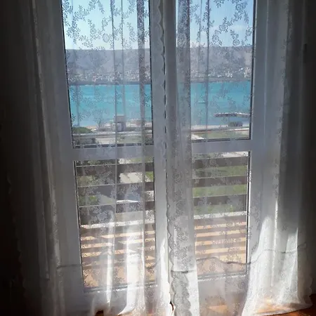 Apartman Marzic Pag Town